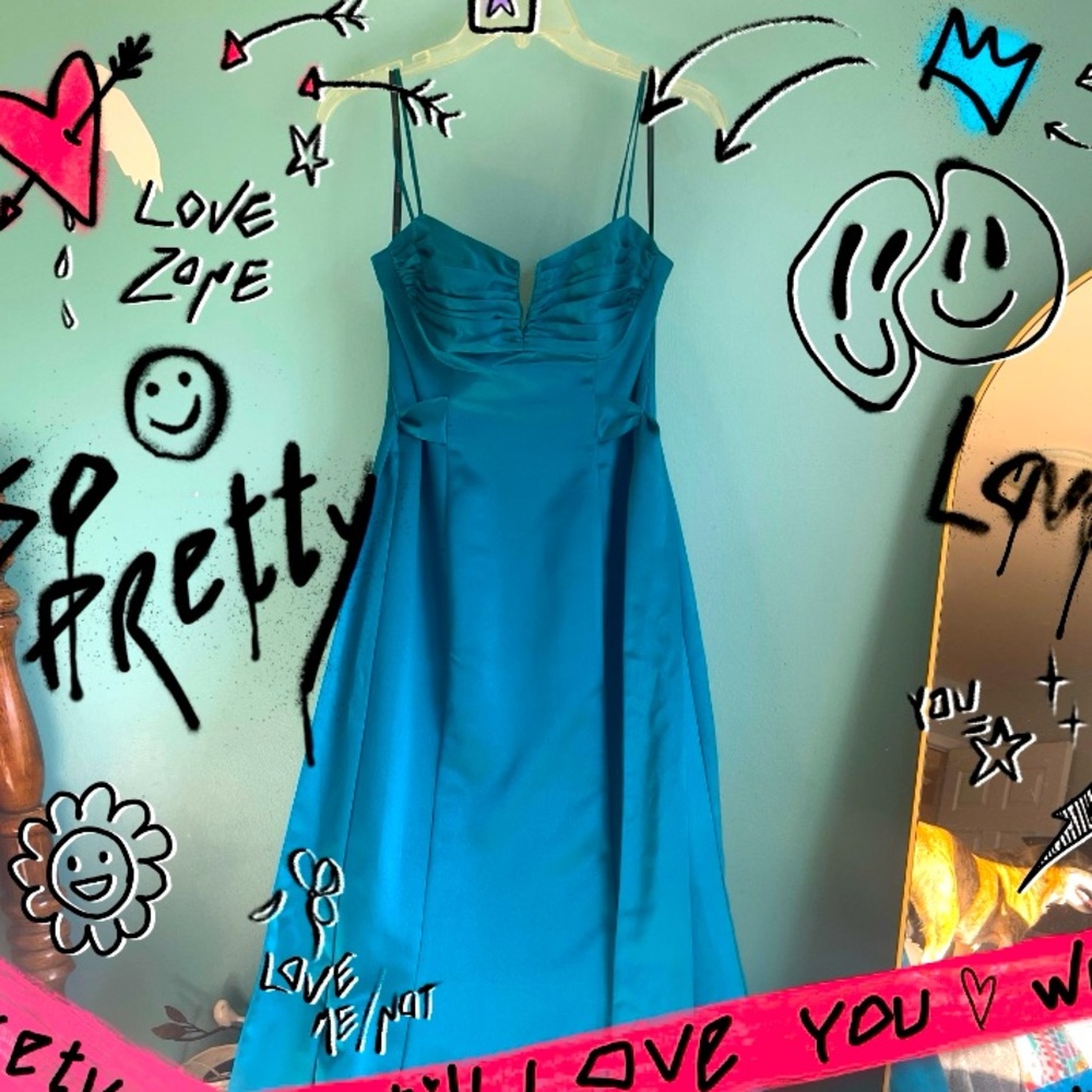 Laundry by Shelli Segal Teal Gown with Strong Boning